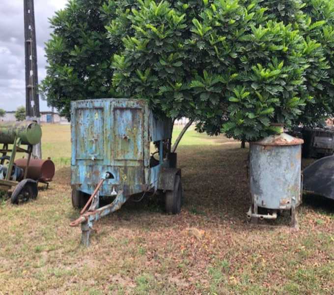 01 FILTRO AC DE DIESEL 200 LITROS +01 CARROCINHA AC