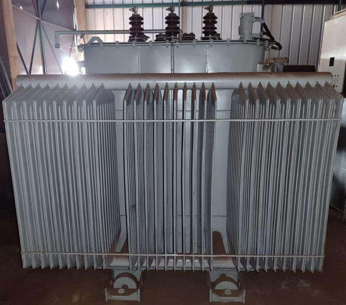 Carga de óleo completa. Acompanhamento do óleo com análises anuais conforme laudo (Análise Cromatográfica, Físico-Química, PCB e 2FAL).