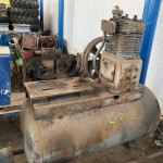 01 COMPRESSOR DE AR COM MOTOR