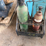 RECIPIENTE PARA OXIGENIO (01) E ACENTILENIO (01) COM CARROÇA DE TRASNPORTE + 02 CILINDROS DE GÁS APROX. 10KG