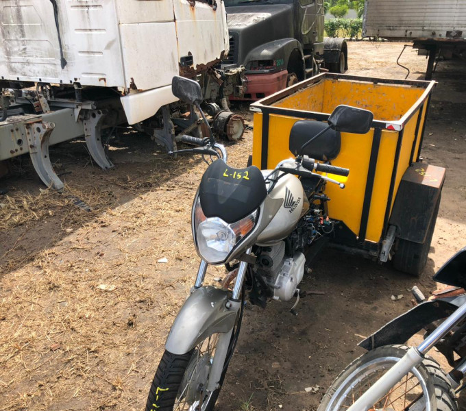 TRICICLO HONDA TITAN CG 150CC, ANO 2010, PLACA NMG 4428, FROTA 10005