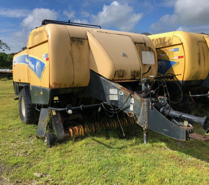 ENFARDADEIRA NEW HOLLAND BB9080, BB5003, ANO 2012