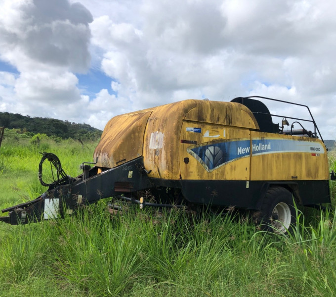ENFARDADEIRA NEW HOLLAND BB9080