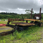 PLATAFORMA DE REBOQUE REGULAVEL, MODELO MIL STAK, ANO 2012 (SOBE E DESCE) (OBS: CONTÉM 2 PNEUS, +/- 9 METROS, LANTERNA OK)