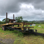 PLATAFORMA DE REBOQUE REGULAVEL, MODELO MIL STAK, ANO 2012 (SOBE E DESCE) (OBS: CONTÉM 2 PNEUS, +/- 9 METROS, LANTERNA OK)