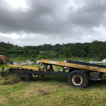 PLATAFORMA DE REBOQUE REGULAVEL, MODELO MIL STAK (SOBE E DESCE) (OBS: CONTÉM 2 PNEUS, +/- 9 METROS, LANTERNA OK)