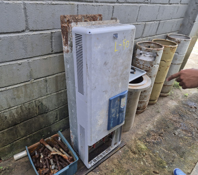 INVERSOR DE FREQUENCIA WEG MOD BRCFW CFW-11 VECTRUE INVERTER (DANIFICADO)