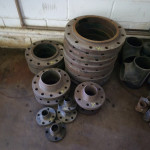 DIVERSOS COMPONENTES EM A/C: FLANGES, Ts, CURVAS, MANCAIS, PESTANAS