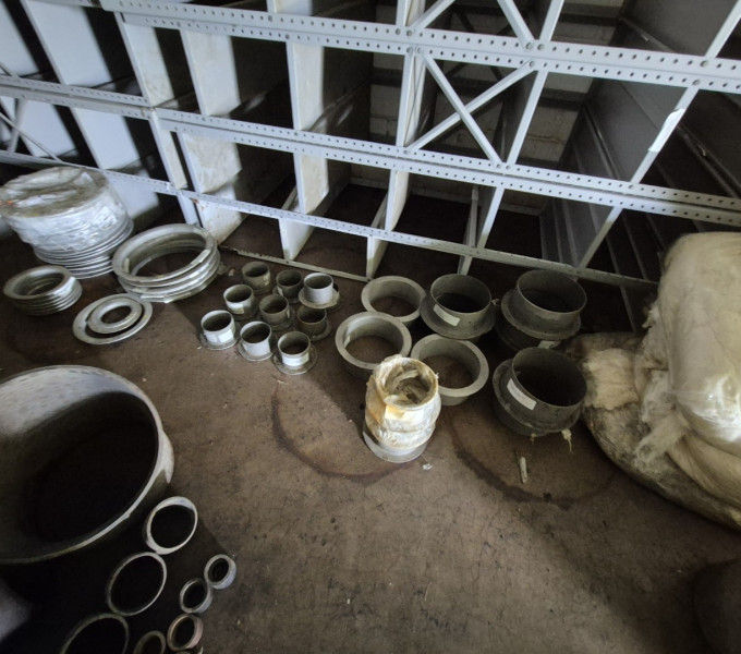 DIVERSOS COMPONENTES EM A/C: FLANGES, Ts, CURVAS, MANCAIS, PESTANAS