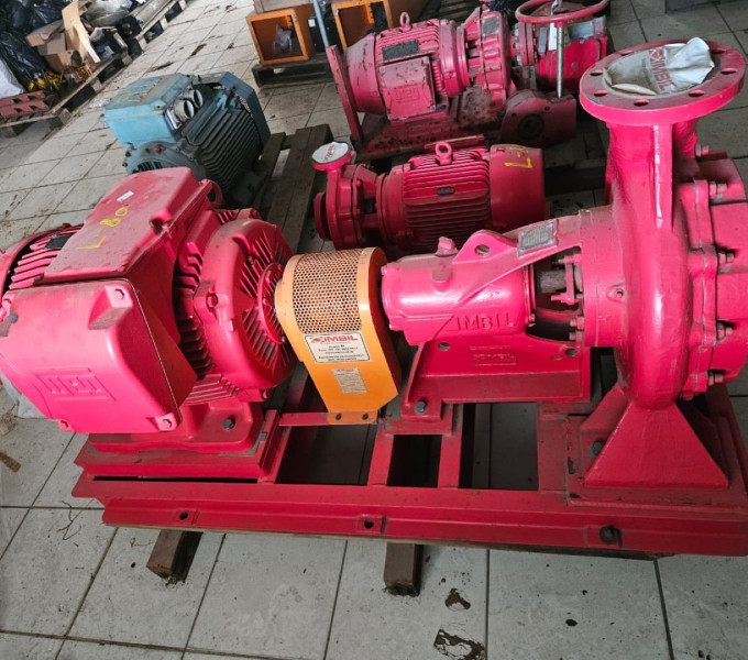 CONJUNTO MOTOR-BOMBA  WEG/IMBIL 100CV/ 156M³ C/ BASE